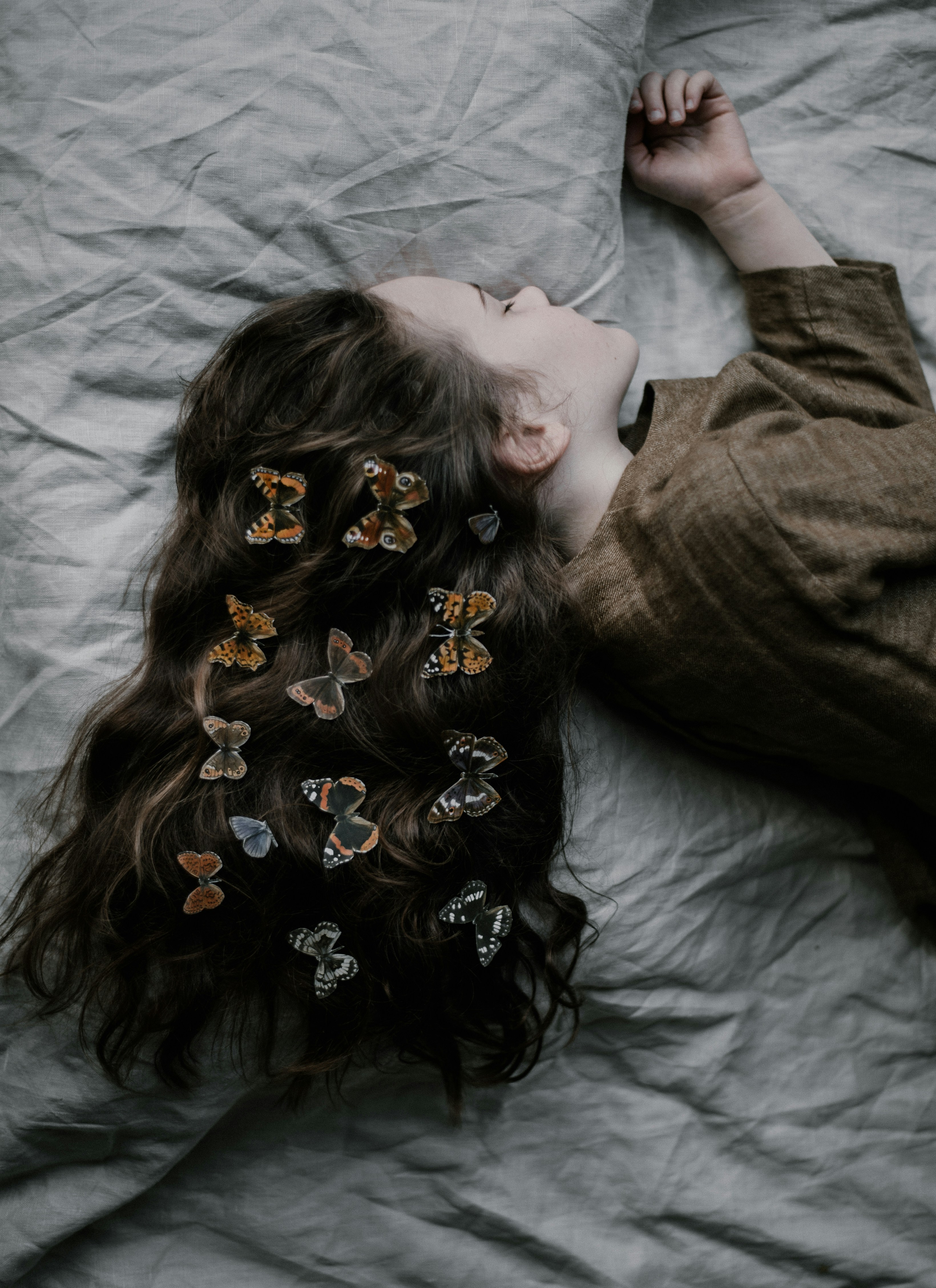 Sleep vs. Caffeine: Who Wins the Battle of the Brain? ☕🧠💤